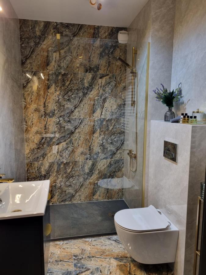 Apartament Jacuzzi Krakow Ngoại thất bức ảnh